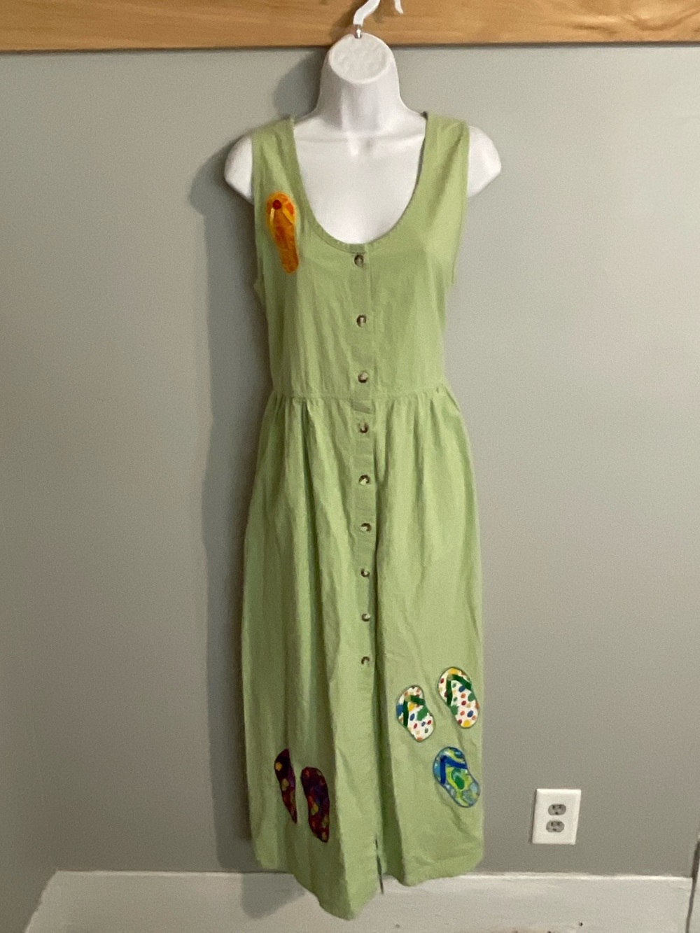 Sunbelt Light Button-Front Maxi Dress Medium